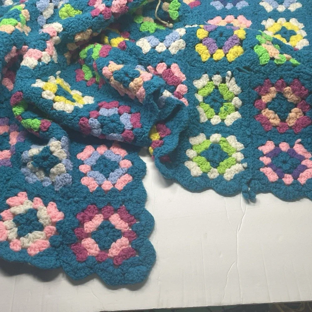 Vtg Crochet Afghan Blanket Chevron Ripple Throw 77x55 Retro Cutter Craft As Is